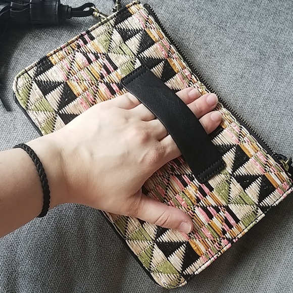 NWOT Ann Taylor Clutch - Picture 3 of 6